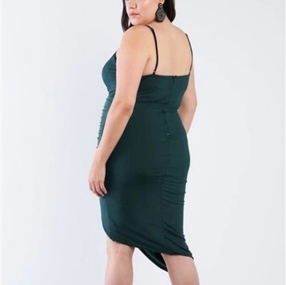 Plus Size 2X Sheen Hunter Green Scrunch - Picture 2 of 4